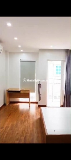 nHÀ ĐẸP DÂN XÂY, NGÕ THÔNG, LÔ GÓC, 7 CHỖ ĐỖ CỬA,QUA NHÀ, GIÁ CỰC NGỌT NÀO