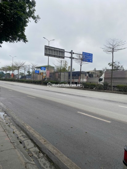 Nhà mặt phố Nguyễn Văn Linh - Mặt đường Quốc Lộ 5 - Hàng phân khúc hiếm