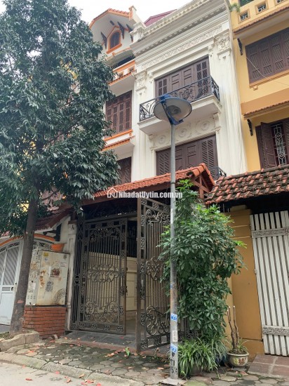 Bán nhà KDT Văn Quán, 110mx5 tầng, ngõ ô tô đỗ sát cửa, thoáng mát