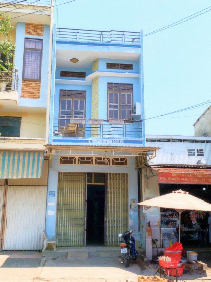 Bán nhà mặt phố tại Đường Phan Chu Trinh, Quyết Thắng, KonTum, 5,4 tỷ, 133m2