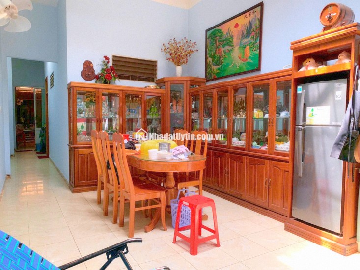 Bán nhà mặt phố tại Đường Phan Chu Trinh, Quyết Thắng, KonTum, 5,4 tỷ, 133m2