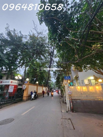 TÂY HỒ - 