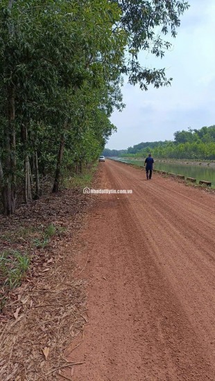 HƠN 100M MẶT TIỀN KÊNH 3735M ĐẤT ĐẸP NHƯ MƠ GIÁ CHỈ 4,3 TỶ