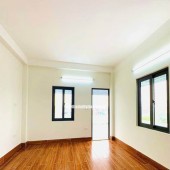 SIÊU HOT NGUYỄN VĂN CỪ - CÓ THANG MÁY – LÔ GÓC – 3 THOÁNG, THÔNG RA  NGỌC LÂM , NGÔ GIA TỰ.