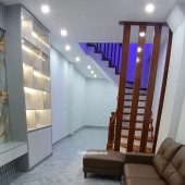 NHÀ MỚI LÔ GÓC - Ô TÔ VÀO NHÀ - KINH DOANH - SÁT SÂN CHƠI ĐỂ CẢ CHỤC XE Ô TÔ - CẠNH HỒ ĐIỀU HOÀ, NGÕ THÔNG