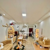 SANG NHƯỢNG TOÀN BỘ SPA 30M2 SỐ 4 Ngõ 113  TRÂU QUỲ - GIA LÂM