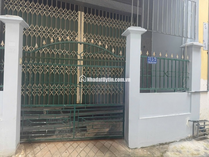 Cho Thuê Nhà Có Thể Kinh Doanh Ngay Mặt Tiền Phan Đình Phùng TP Quảng Ngãi
