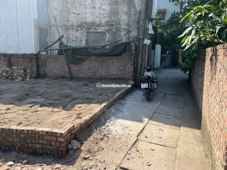 Bán đất thôn 3 Xã Vạn Phúc 64 m2 ngõ rộng oto 7 chỗ, ngay khu đấu giá