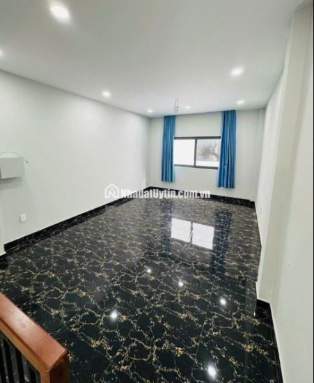 BÌNH TÂN - MẶT TIỀN KHU TÊN LỬA - KHU DÂN TRÍ - 04 TẦNG BTCT - 80M2 -  NHỈNH 9 TỶ