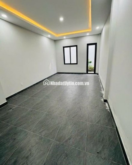 BÌNH TÂN - MẶT TIỀN KHU TÊN LỬA - KHU DÂN TRÍ - 04 TẦNG BTCT - 80M2 -  NHỈNH 9 TỶ
