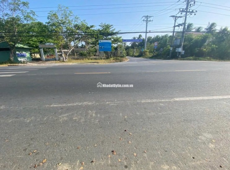 BÁN ĐẤT MẶT TIỀN QL50, TP GÒ CÔNG SHR, CÔNG CHỨNG SANG TÊN NGAY - GIÁ CHỈ 600TR
