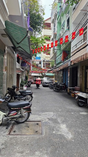MẶT TIỀN ĐƯỜNG SỐ GIAO KHÁNH HỘI 
1 ĐỜI CHỦ DUY NHẤT 
CÓ 7 TỶ x