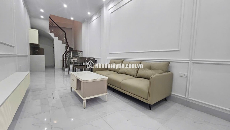 BÁN NHÀ TRUNG TÂM VĂN QUÁN - NGÕ RỘNG XE MORNING ĐỖ CỬA - Ô CHỜ THANG MÁY MINI