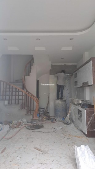 Bán nhà 35m2, 5 tầng, 3PN, 4WC, THANG MÁY, 10m mặt phố Cầu Tó, Tả Thanh Oai - 5.5 tỷ 0702121992