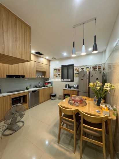 SIÊU PHẨM QUAN NHÂN – 51M² – NHÀ ĐẸP Ở NGAY – NGÕ RỘNG THẲNG – BA GÁC TẬN CỬA