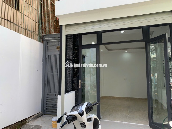 Cần bán nhà HXH đường Trần Đình Xu, P. Nguyễn Cư Trinh, Q.1. Diện tích 4x9m, giá 10.7 tỷ