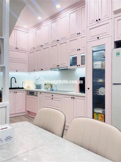 QUÁ ĐẸP LUÔN NHÀ CẠNH MẶT PHỐ MINH KHAI 30M2 5 TẦNG NHỈNH 8 TỶ
