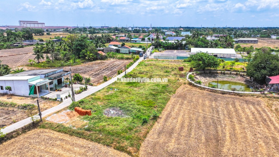 BÁN ĐẤT ĐẸP TRUNG TÂM THỊ TRẤN BẾN LỨC – LONG AN