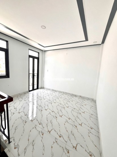 Bán Nhà Hóc Môn mới xây , gần ngay KCN đông dân , gần chợ giá 455tr
