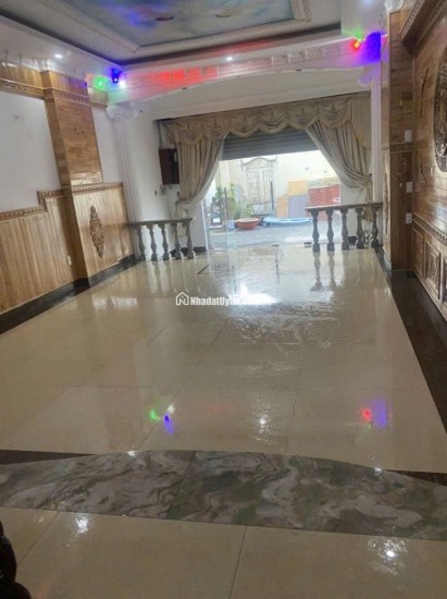 BÁN NHÀ QUẬN 12 DT KHỦNG 120M2 NGANG 4.7 M 4 LẦU HXH CHỈ 6.3 TỶ TL NHANH TAY  AC ƠI!