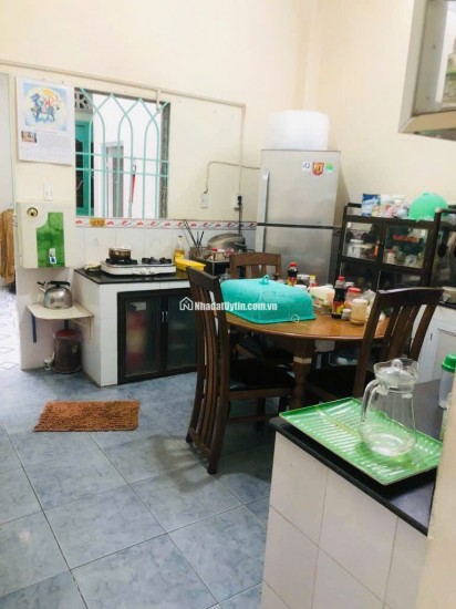 CẦN THANH LÝ GẤP GIẢM 1.4 TỶ  NHÀ NGAY  EMART HẺM NHỰA 6M 80M2 NGANG 5M 2 LẦU CHỈ CÒN 6.09 TỶ