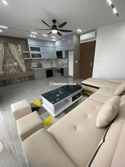 NHỈNH 10 TỶ SIÊU HIẾM TẠI ÁI MỘ CẬN KỀ ĐƯỜNG HỒNG TIẾN