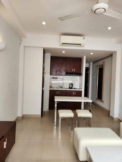 Bán toàn căn hộ Nguyễn Thiện Thuật
vị trí: Hẻm Nguyễn Thiện Thuật, TP. Nha Trang diện tích đất : 47,8 m2 giá ban: 6,5 tỷ lh E Thanh