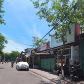 Bán đất tặng nhà 3 tầng mặt tiền đường Nguyễn Đình Chiểu, Vĩnh Phước, Nha Trang.
 Diện tích: 281m2, ngang 7m dài 40m. Hướng Tây Nam
Giá bán: 26.5