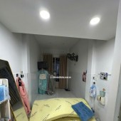 NHỈNH 1 TỶ SỔ HỒNG RIÊNG TPHCM NHÀ FULL NỘI THẤT CAO CẤP TRUNG TÂM TÂN BÌNH