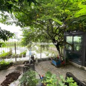  BÁN BIỆT THỰ SÂN VƯỜN NGỌC THỤY – TRUNG TÂM LONG BIÊN 
 Diện tích đất: 378m² – Diện tích sử dụng: 428m²
 Mặt tiền rộng: 11m – 2 mặt ngõ