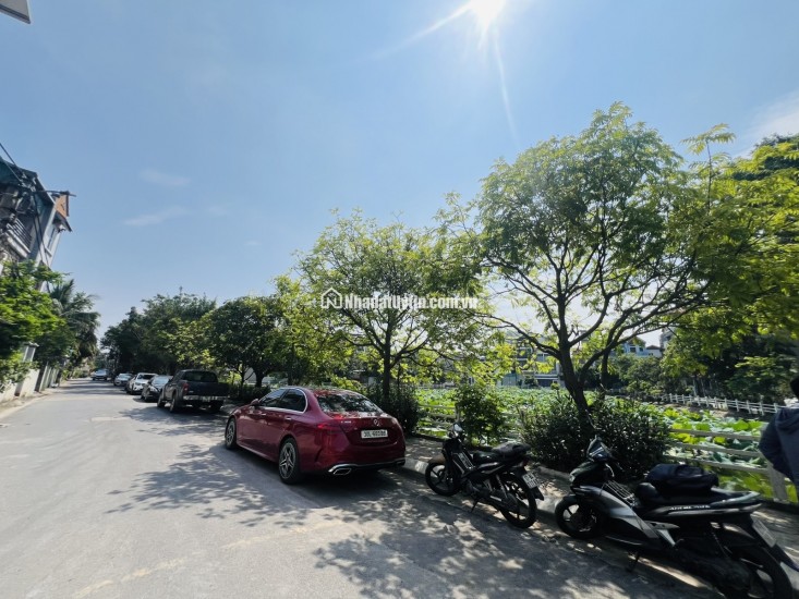 BÁN ĐẤT PHÚC LỢI-LONG BIÊN, HÀ NỘI, CÁCH Ô TÔ 30M
DT 75M, GIÁ 7,4T