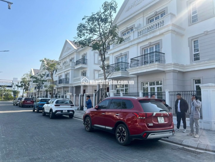 Liền kề 75m2 15 tỷ cạnh hồ 31 ha Gia Lâm 0931711838 Eurowindow Twin Park