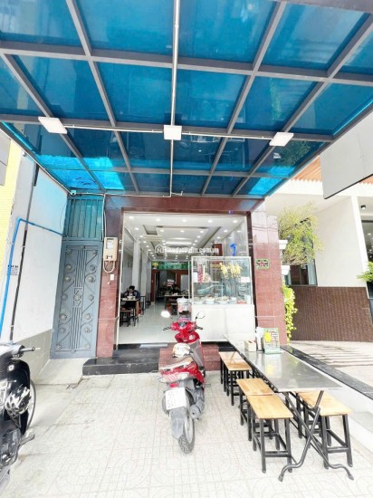 bán gấp nhà mặt tiền 5 lầu-chính chủ- phù hợp đầu tư kinh doanh