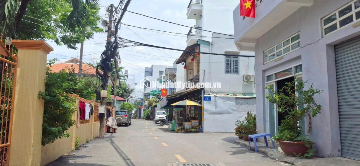 Nhà 5 tầng đẹp không tì vết, Tân Phú Chỉ 7 Tỷ
