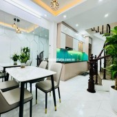 BÁN GẤP NHÀ HUỲNH TẤN PHÁT  - 3 TẦNG  - 49,5M2 - TẶNG FULL thiết kế bên trong - 4TỶ5