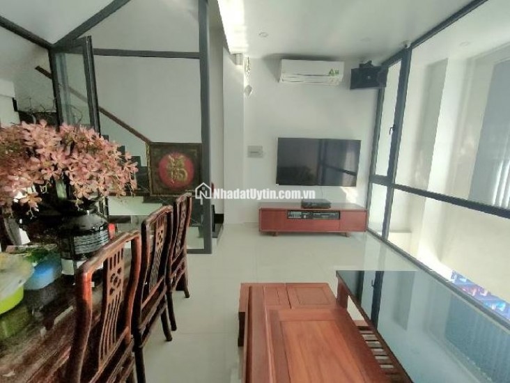 BÌNH TÂN - NHÀ ĐẸP VÀO Ở NGAY - 70M2 - 4 TẦNG BTCT  - CHẠM LÀ CHỐT NHỈNH 9 TỶ