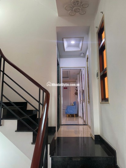 Chính Chủ Bán Mặt Tiền Nguyễn Văn Thủ, P.Đa Kao, Q.1. DT: (3.86 x 15.6m), Giá Chỉ 40 Tỷ. Liên Hệ: 0911.160.692