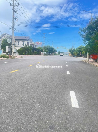 Bán Đất Nền Sổ Đỏ Liền Kề gần Hội An, gần biển giá 16.3 triệu/m2