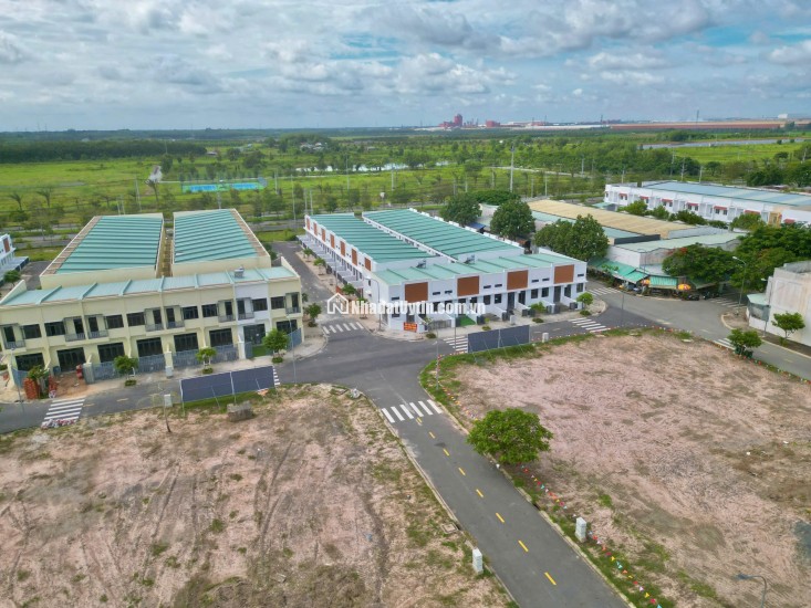 Sở hữu Nhà phố  1 TRỆT 1 LẦU ngay KCN Phước Đông, chỉ từ 579Tr