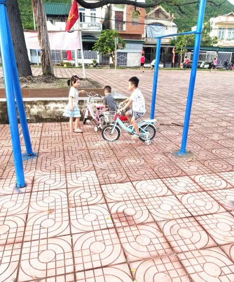  BÁN NHÀ 2 TẦNG – GIÁ CẮT LỖ! 