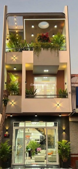 NHÀ MẶT TIỀN KINH DOANH, 3 TẦNG, T/TÂM DĨ AN, VÔ LÝ THƯỜNG KIỆT, NGANG ĐẸP 5,5M, NHỈNH 6 TỶ!