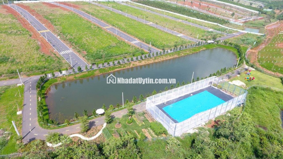 BÁN ĐẤT NẰM TRONG KHU NGHỈ DƯỠNG GẦN HỒ TÂM CHÂU CÓ HỒ ĐIỀU HOÀ RỘNG 5500M2