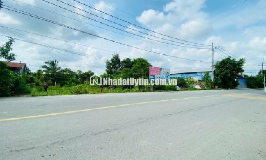 Cần nhượng lại lô đất Long Hòa, 100m² – gần chợ, trường, khu dân cư đông
