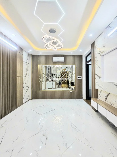 BÁN NHÀ – ĐỐNG ĐA – 39M2- 6 TẦNG – THANG MÁY – NHỈNH 11 TỶ