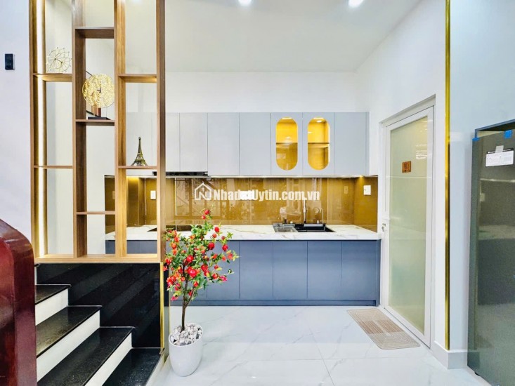 SIÊU PHẨM THÍCH QUẢNG ĐỨC – PHÚ NHUẬN  5 TẦNG ĐẸP - NGANG KHỦNG 5.4M - FULL NỘI THẤT