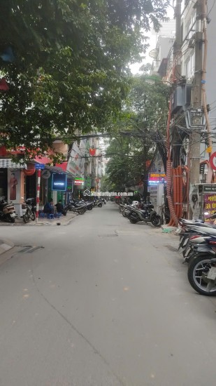 CHÍNH CHỦ BÁN GẤP NHÀ NGÕ 161 THÁI HÀ, MẶT TIỀN RỘNG 5,6M, 5 TẦNG + 1 TUM, OTO VÀO NHÀ