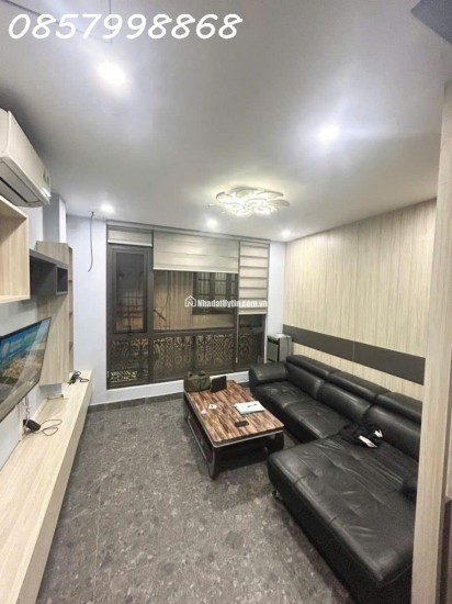 NHÀ PHỐ HIẾM  ĐẸP Ở NGAY - 5 TẦNG FULL CÔNG NĂNG - CHỦ TẶNG ĐỦ NỘI THẤT