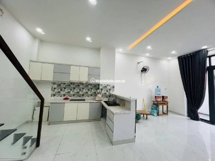 BÁN NHÀ 3 TẦNG – ĐƯỜNG SỐ 6, P. LONG TRƯỜNG, TP. THỦ ĐỨC – GIÁ CHỈ 4.6 TỶ (BÁN GẤP)