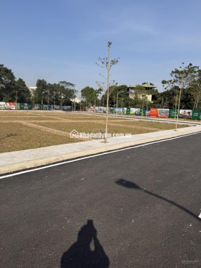 Bán đất nền Hoà Lạc - ĐH Quốc gia 100m2 full thổ cư, mặt tiền 8m, đường trước 20m, giá 2,5 tỷ