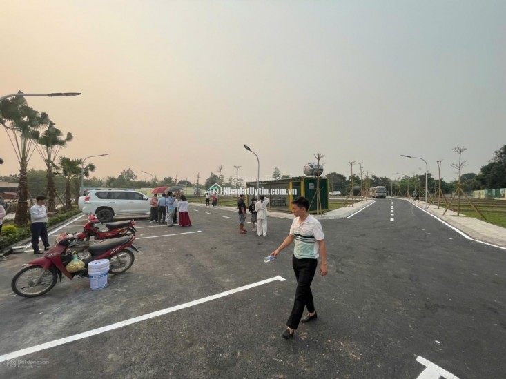Chính chủ gửi bán suất ngoại giao, lô góc, view hồ Đồng Trạng 103,3m2 - lô góc - MT: 5m - giá 2,5tỷ